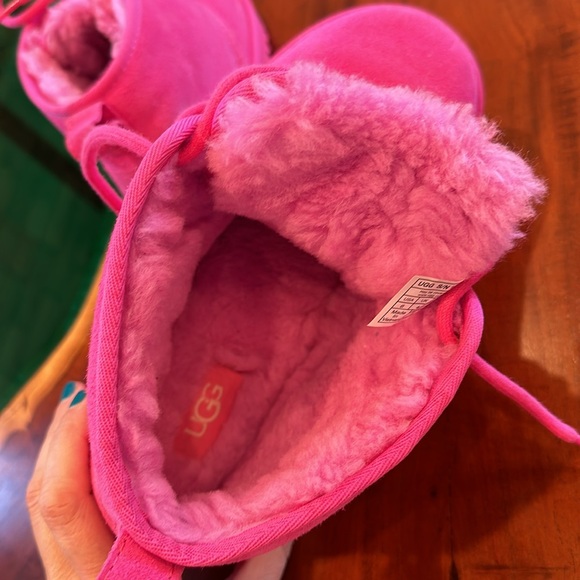 UGG Hot Pink Booties Like New Size 6 - Picture 5 of 9